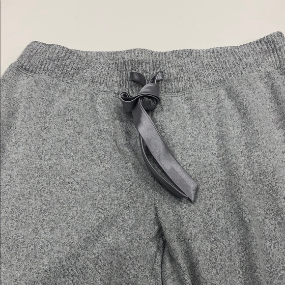 Reitmans Two-Piece Pajama Set – Size Small – Heather Gray - Picture 11 of 12